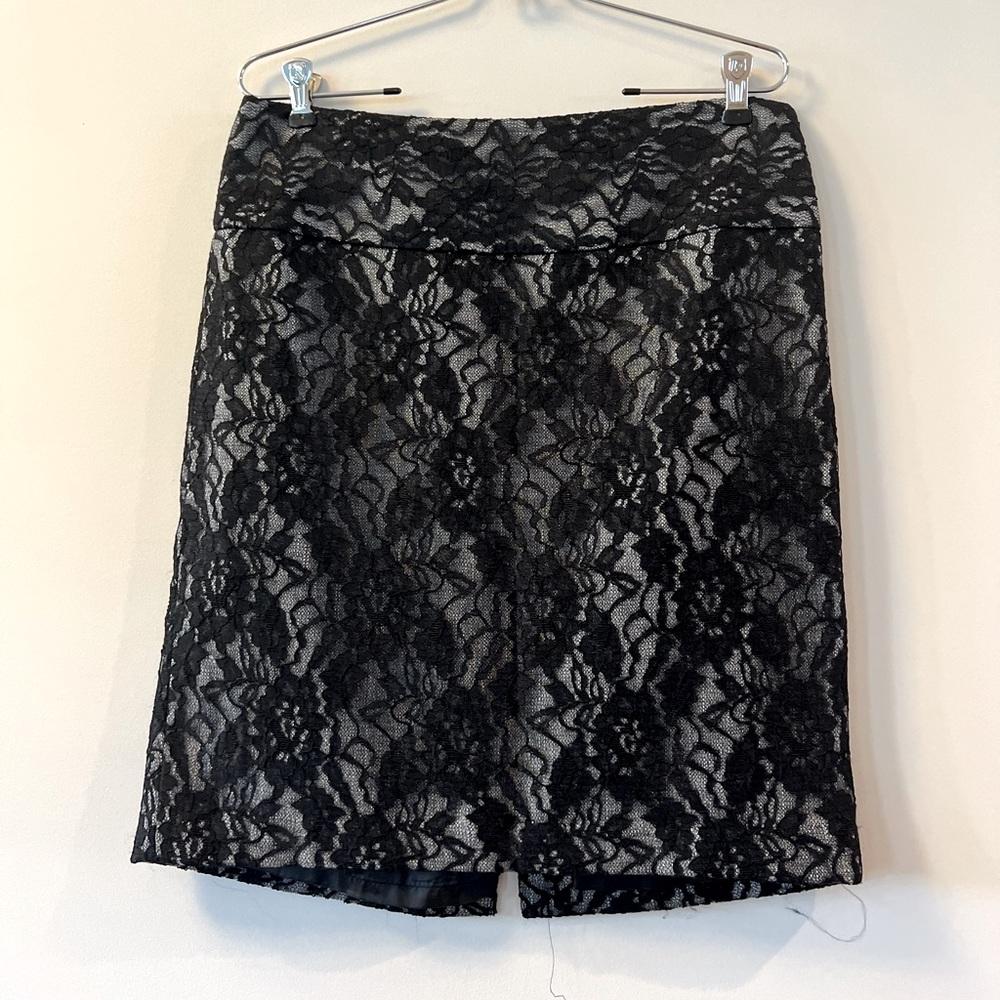The Limited Pencil Skirt - black lace design